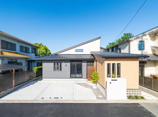 なぜ今、平屋住宅が人気なのか｜実際に平屋に住んで感じた魅力とは