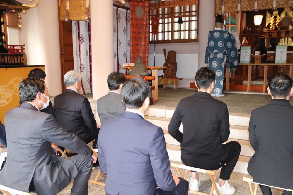 天祖・諏訪神社にて「品川区南大井プロジェクト」の安全祈願祭