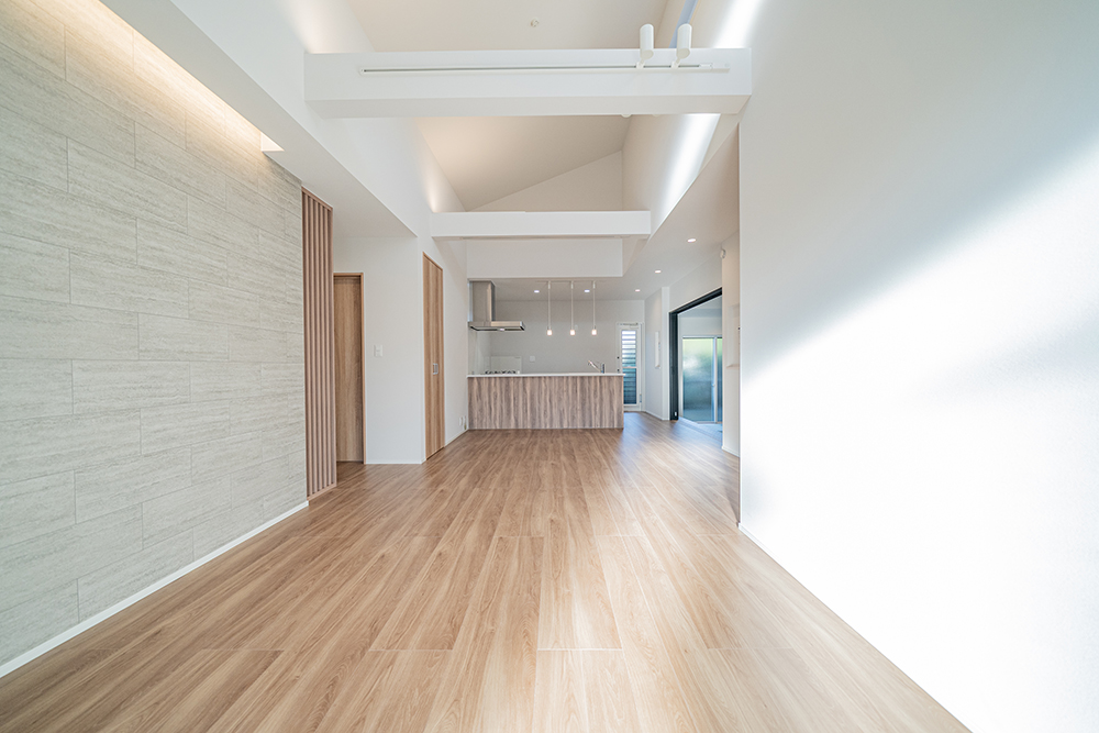 神戸市須磨区の平屋住宅施工事例|高天井リビング