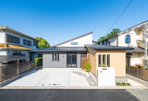神戸市須磨区｜開放感と暮らしやすさを追求した平屋住宅「ロマンを、日常に。」